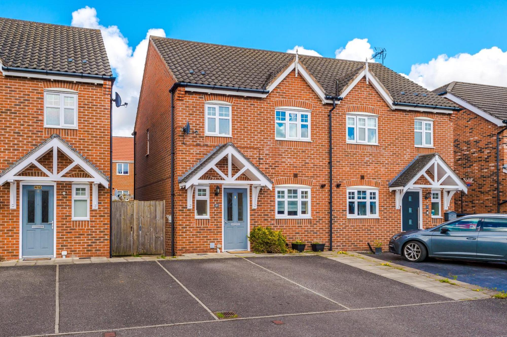 Villa Modern Semi Detached In A Quiet Location, Driveway Parking Ewloe Exterior foto