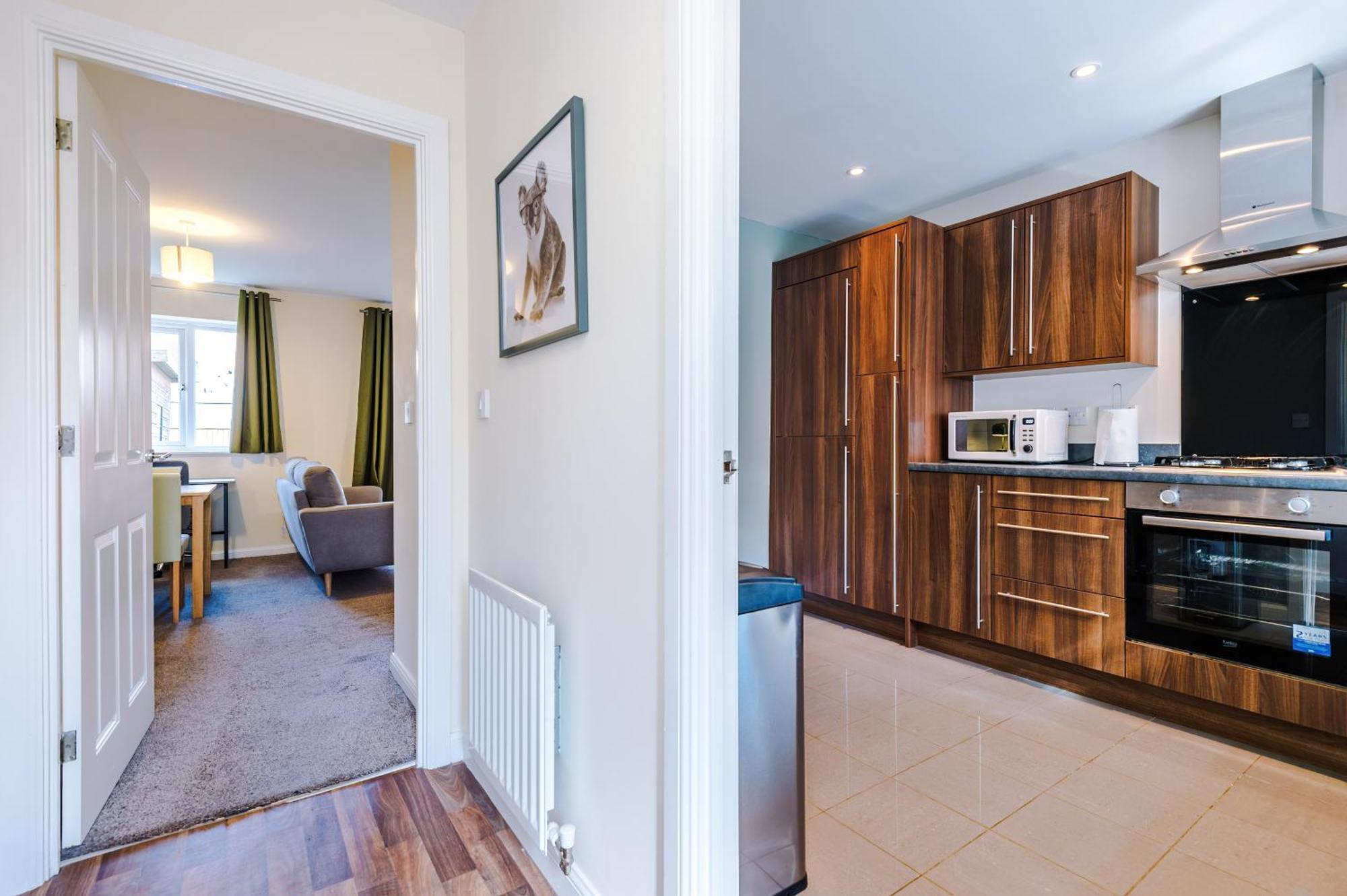 Villa Modern Semi Detached In A Quiet Location, Driveway Parking Ewloe Exterior foto